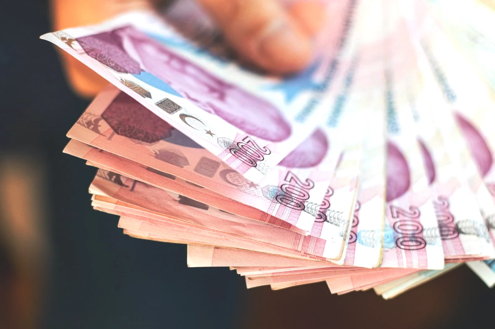 Sıfır faizli kredi veren bankalar listesi 2025: En yüksek faizsiz kredi veren bankalar hangileri? 90 bin liraya ulaşan 0 faizli kredi fırsatı - 2
